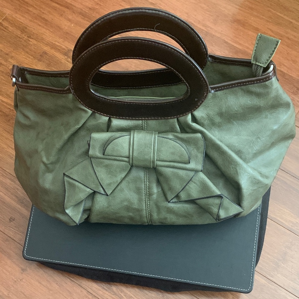 Chic Olive Green Satchel with Bow Accent